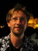 Dr Luuk Huitink